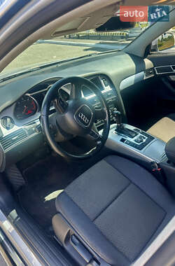 Седан Audi A6 2010 в 