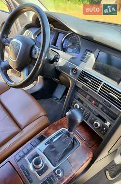 Седан Audi A6 2004 в 