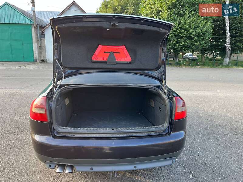 Седан Audi A6 2002 в Виноградове