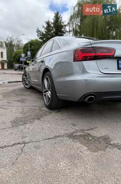 Седан Audi A6 2012 в 
