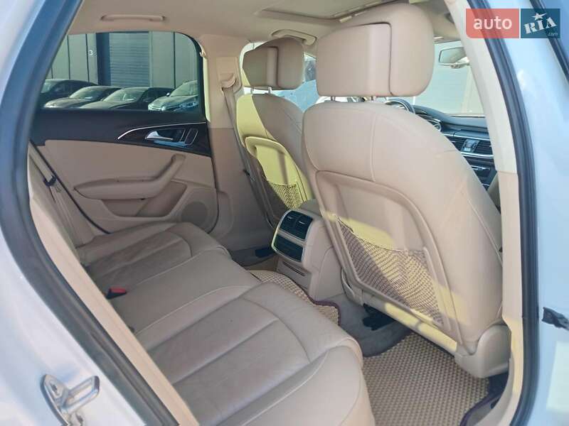 Седан Audi A6 2014 в Львове