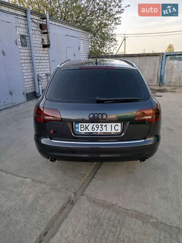 Універсал Audi A6 2011 в Вараші