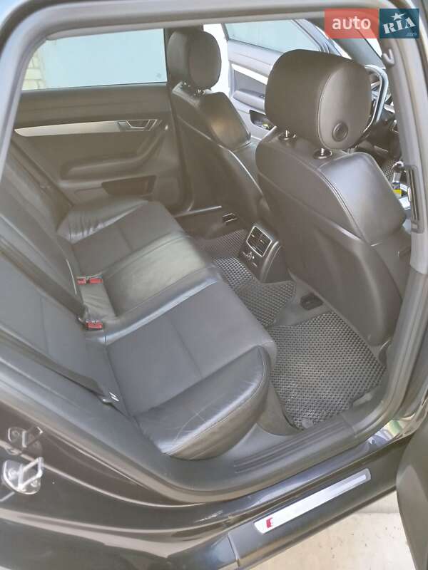 Універсал Audi A6 2011 в Вараші