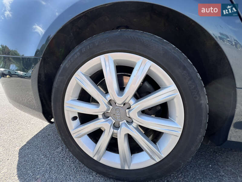 Седан Audi A6 2012 в Львове