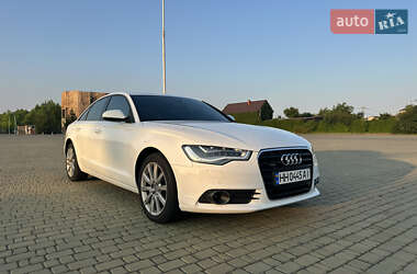 Седан Audi A6 2014 в 