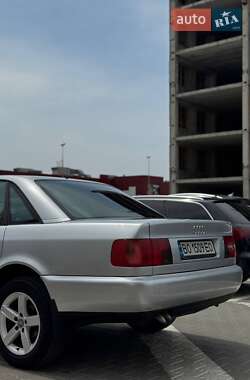 Седан Audi A6 1996 в 