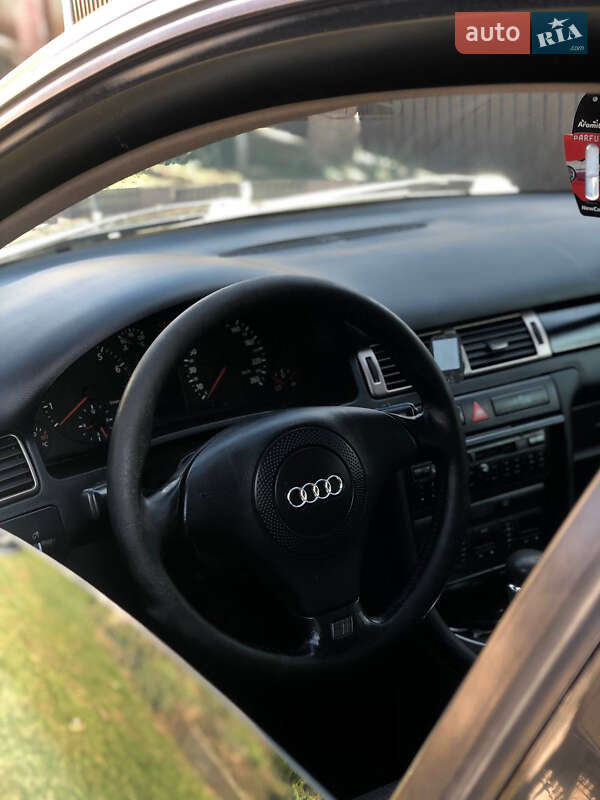 Седан Audi A6 1998 в Черновцах