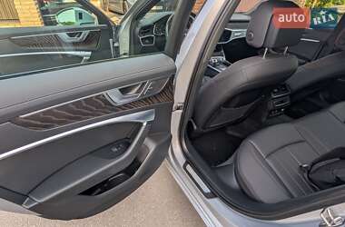 Седан Audi A6 2019 в 