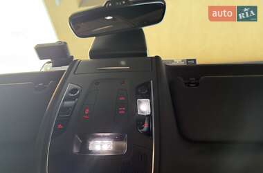 Седан Audi A6 2013 в 
