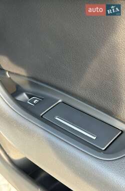 Седан Audi A6 2015 в Львове