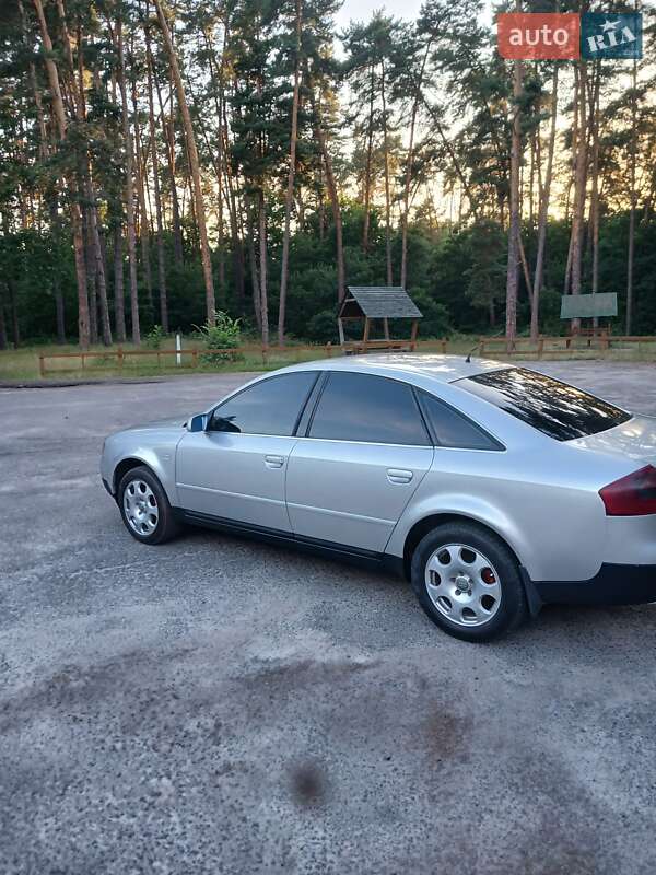 Седан Audi A6 1998 в Жовкве