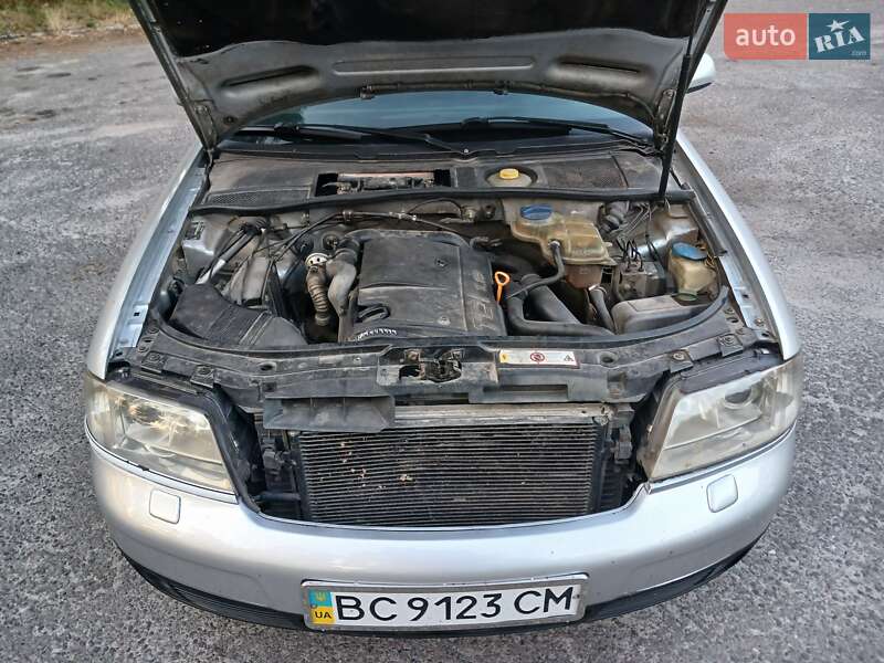 Седан Audi A6 1998 в Жовкве