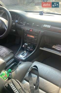 Универсал Audi A6 2002 в 