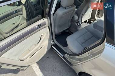 Универсал Audi A6 2004 в 