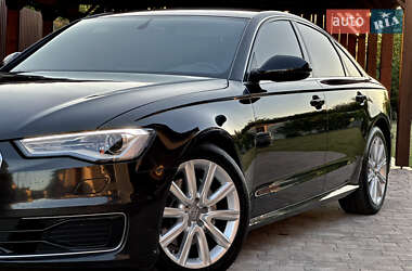 Седан Audi A6 2015 в 