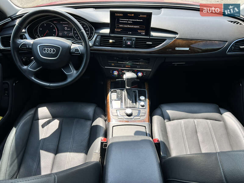 Седан Audi A6 2014 в Луцке