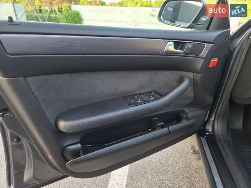 Седан Audi A6 2003 в Ирпене