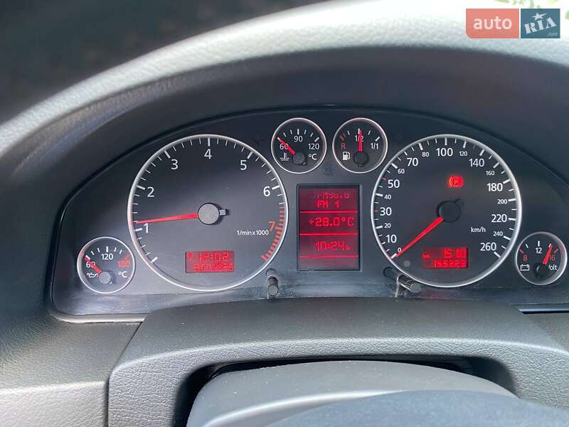 Седан Audi A6 2003 в Ирпене