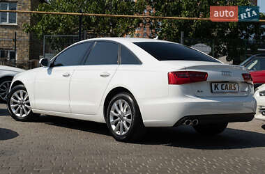 Седан Audi A6 2014 в 