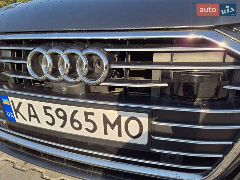 Седан Audi A6 2020 в Киеве