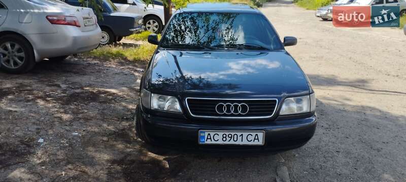 Седан Audi A6 1995 в 