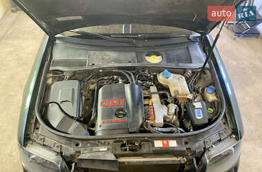 Універсал Audi A6 2003 в 