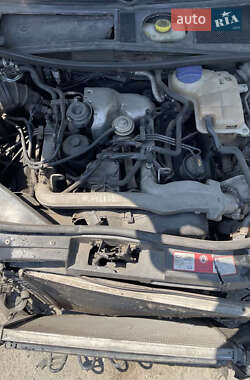 Универсал Audi A6 2004 в 