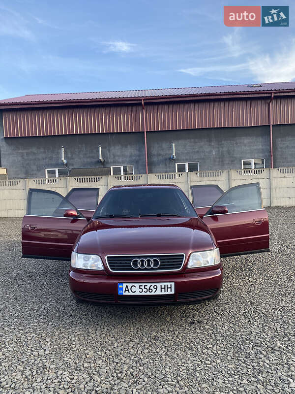 Седан Audi A6 1996 в Луцьку