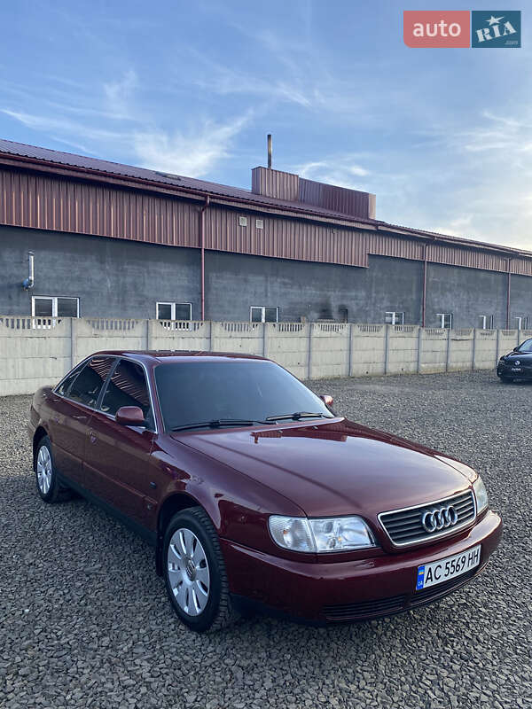 Седан Audi A6 1996 в Луцьку