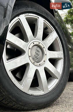 Седан Audi A6 2005 в 