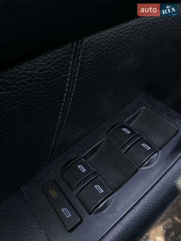 Седан Audi A6 2000 в Луцьку
