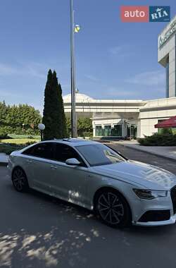 Седан Audi A6 2015 в 