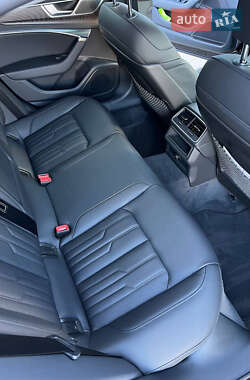 Седан Audi A6 2023 в 