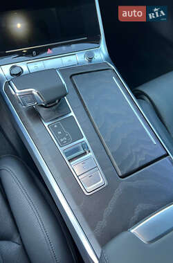 Седан Audi A6 2023 в 