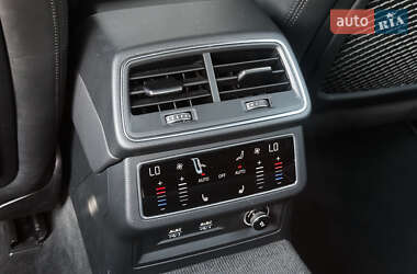 Седан Audi A6 2018 в 