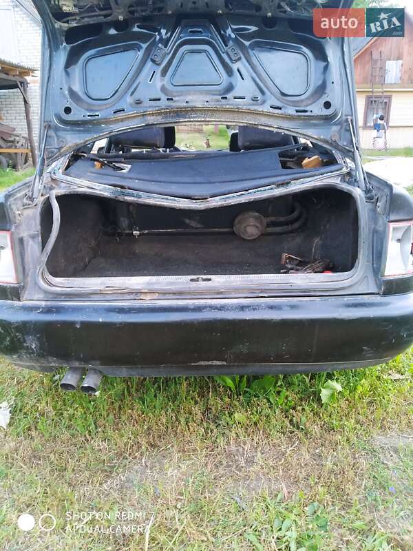 Седан Audi A6 1995 в Луцьку