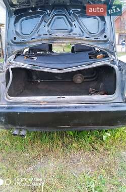 Седан Audi A6 1995 в 