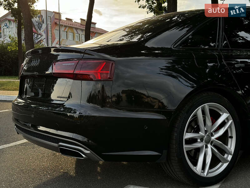 Седан Audi A6 2014 в Вишневом