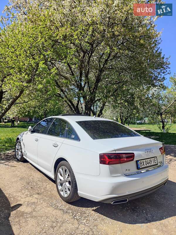 Седан Audi A6 2016 в Киеве