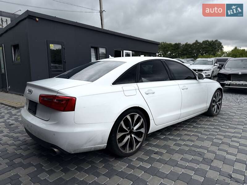 Седан Audi A6 2014 в Львове
