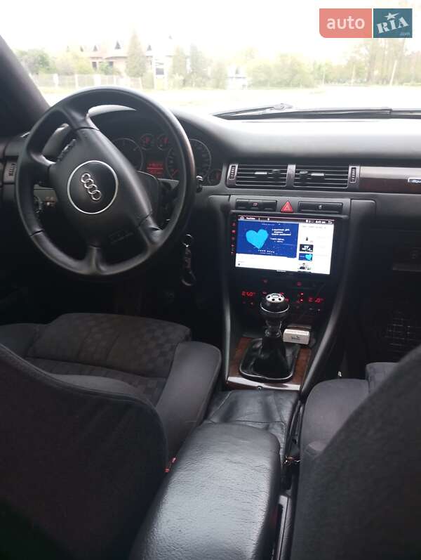 Седан Audi A6 2002 в Долине