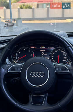Седан Audi A6 2015 в 