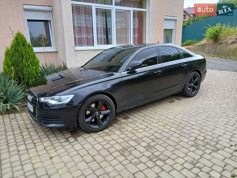 Седан Audi A6 2012 в 