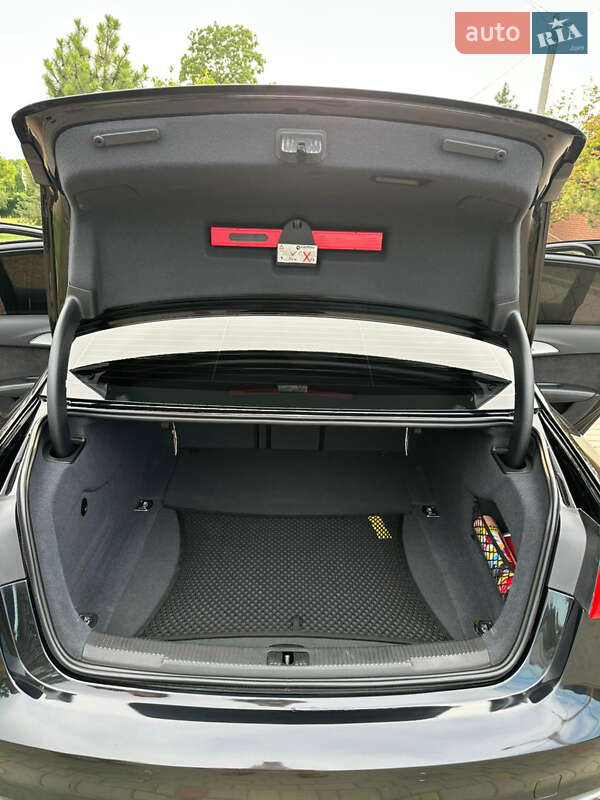 Седан Audi A6 2012 в Измаиле