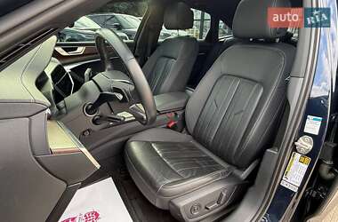 Седан Audi A6 2019 в 
