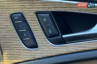Седан Audi A6 2011 в 