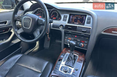 Седан Audi A6 2010 в 