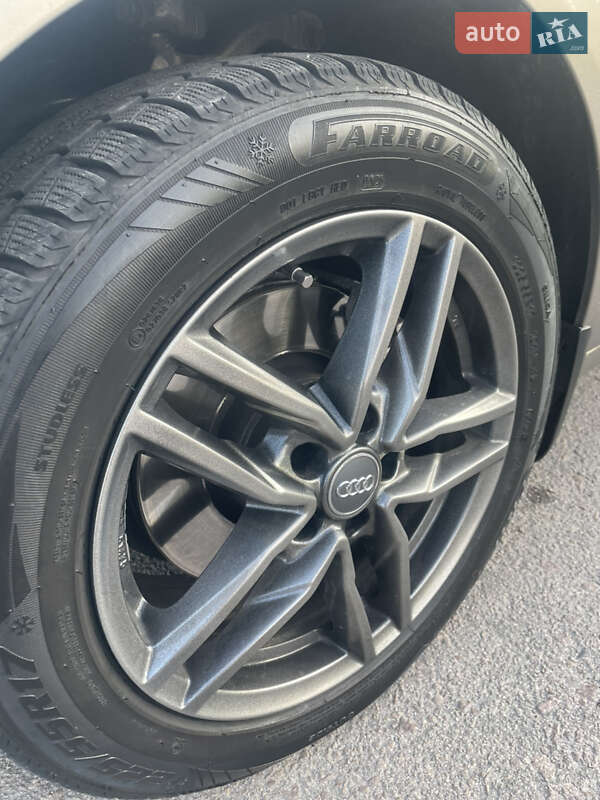 Седан Audi A6 2009 в Брусилове