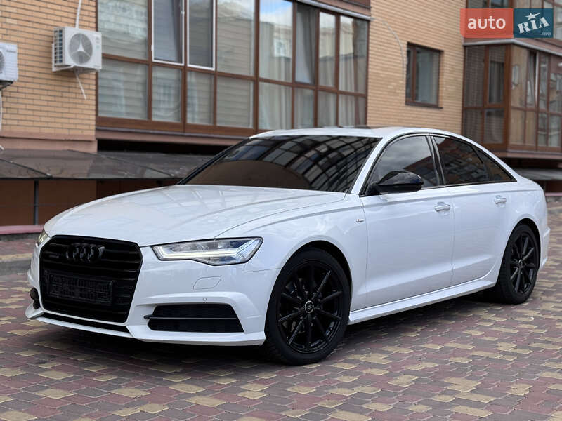 Седан Audi A6 2016 в 
