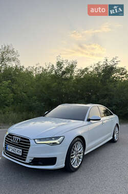 Седан Audi A6 2015 в 